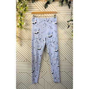 CARBON 38 Women's High Waisted Bird Crane Printed Pattern Leggings Blue Size M